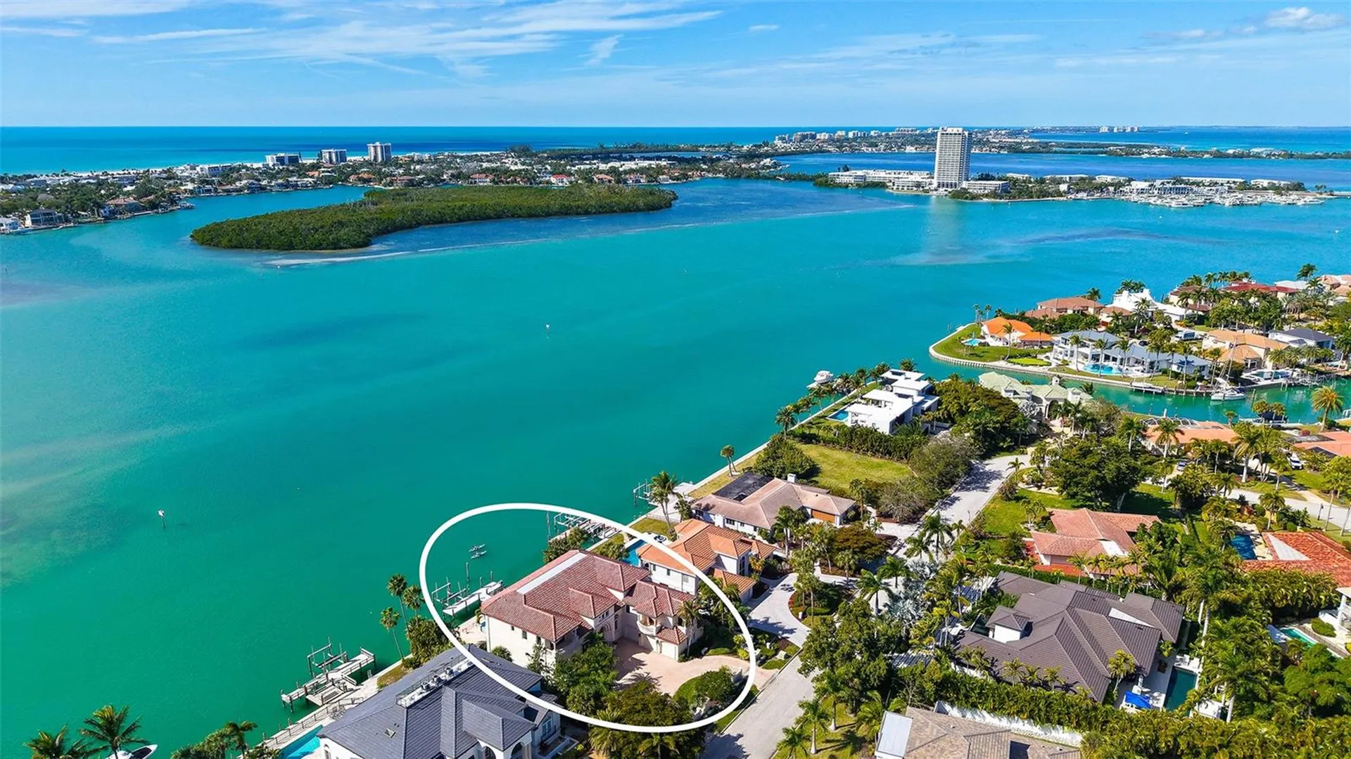 570 S Spoonbill Drive Sarasota FL 34236