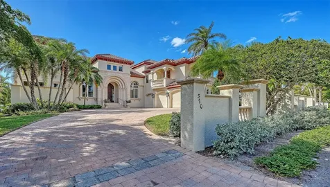 570 S Spoonbill Drive Sarasota FL 34236