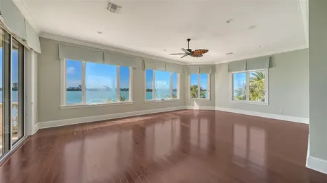 570 S Spoonbill Drive Sarasota FL 34236