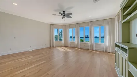 570 S Spoonbill Drive Sarasota FL 34236