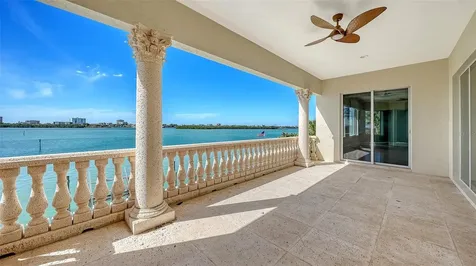 570 S Spoonbill Drive Sarasota FL 34236