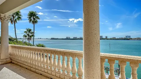 570 S Spoonbill Drive Sarasota FL 34236