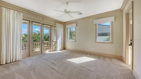 570 S Spoonbill Drive Sarasota FL 34236