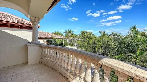 570 S Spoonbill Drive Sarasota FL 34236