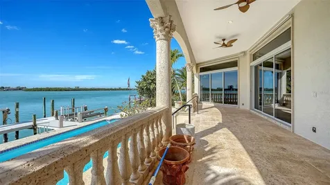 570 S Spoonbill Drive Sarasota FL 34236