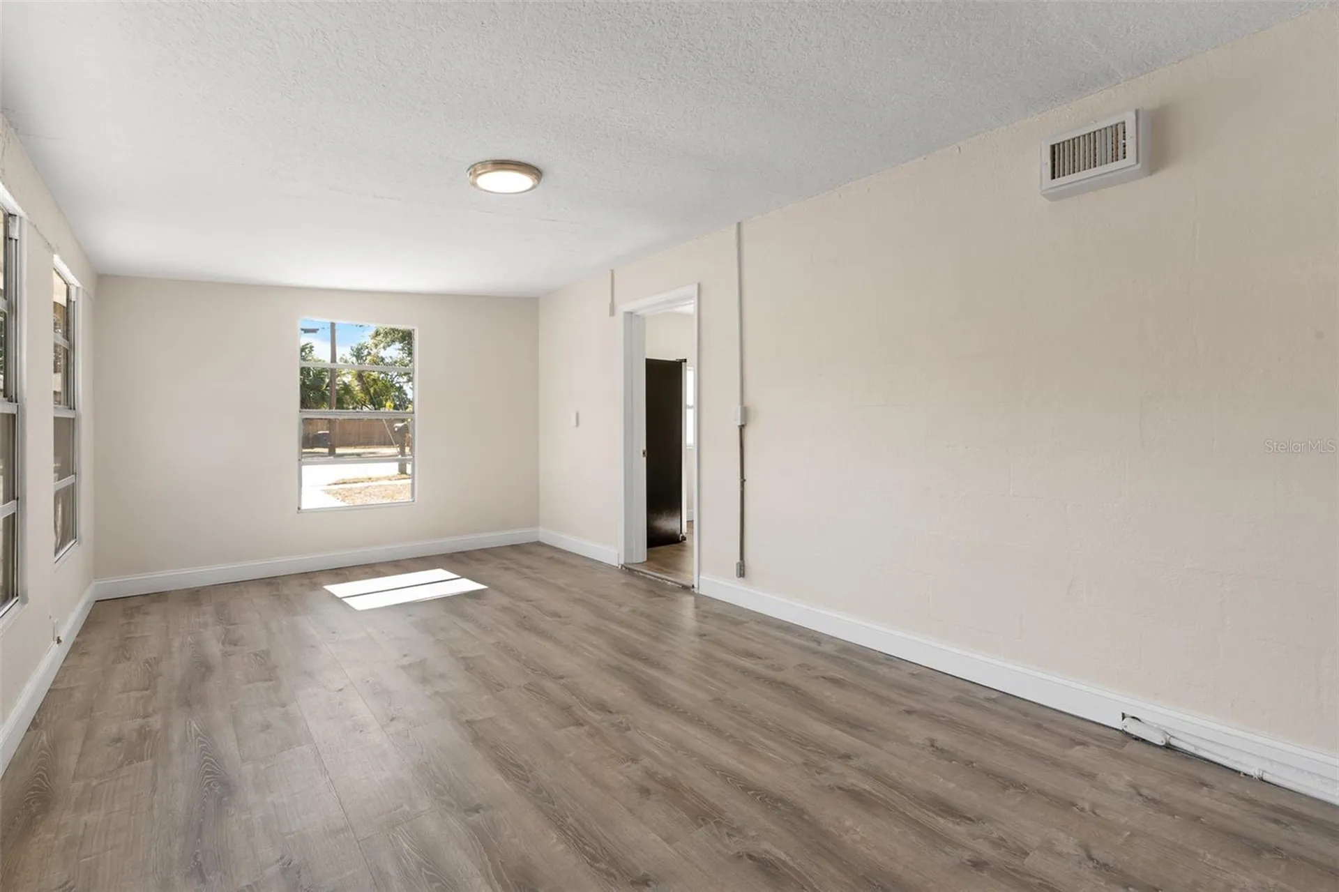 1010 Fairmont Street Clearwater FL 33755