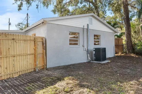 1010 Fairmont Street Clearwater FL 33755