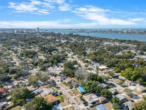 1010 Fairmont Street Clearwater FL 33755