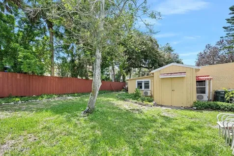 918 N Wild Olive Avenue Daytona Beach FL 32118