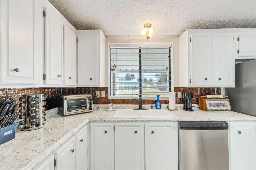 70 Mockingbird Lane Ellenton FL 34222