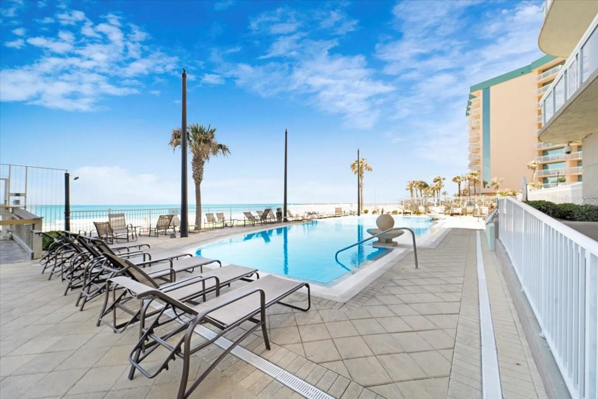 1925 S Atlantic Avenue Daytona Beach FL 32118