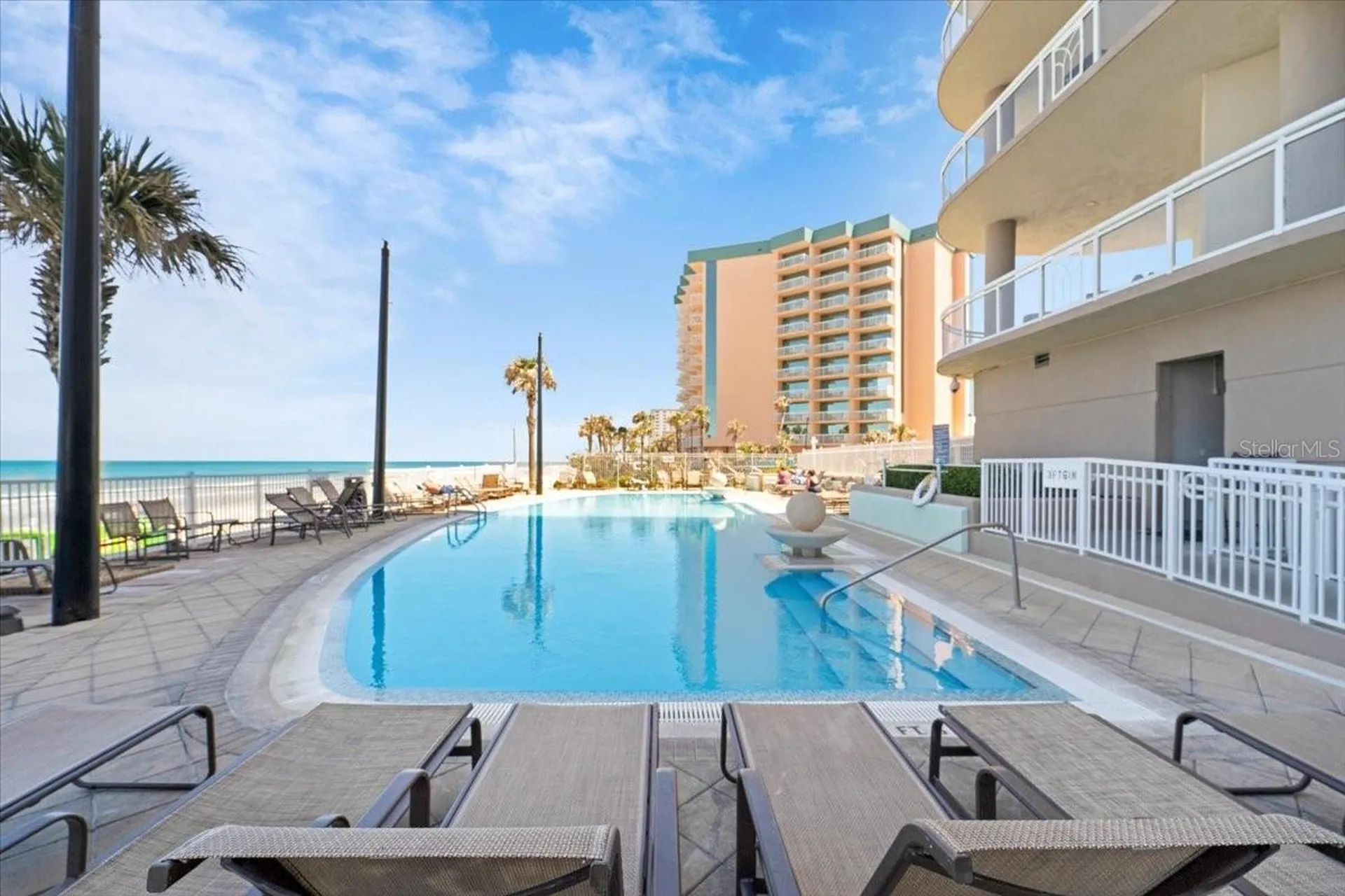 1925 S Atlantic Avenue Daytona Beach FL 32118