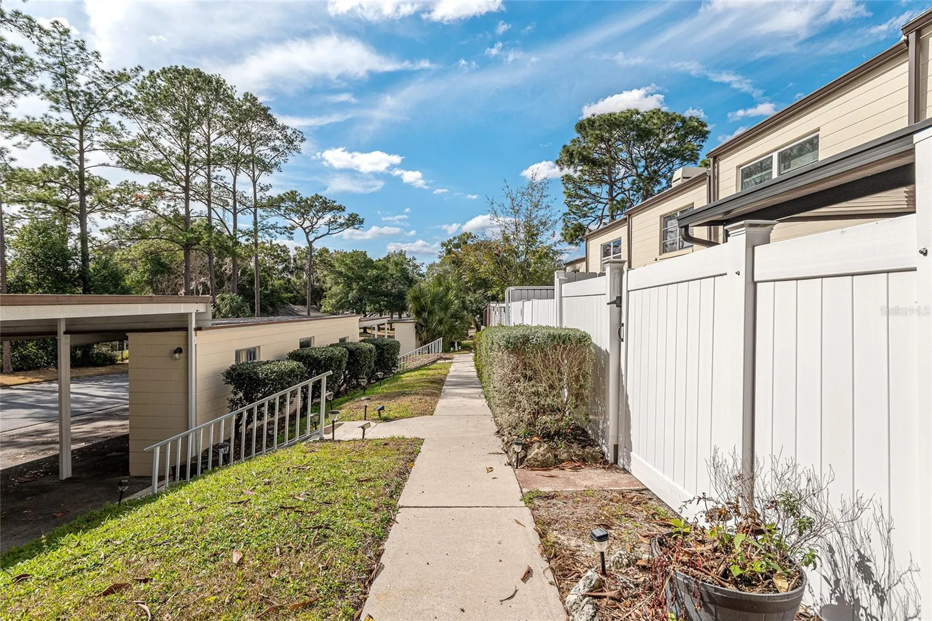 9951 SW 88th Court Road Ocala FL 34481