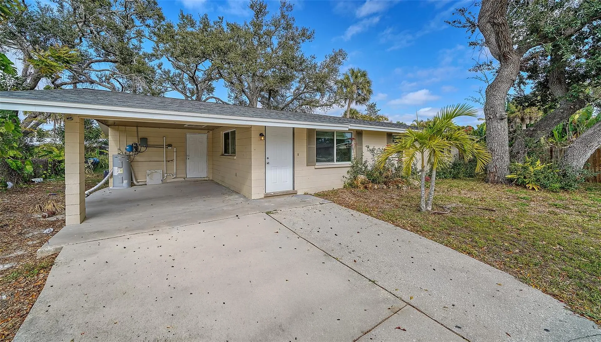 1203 Pineland Avenue Venice FL 34285