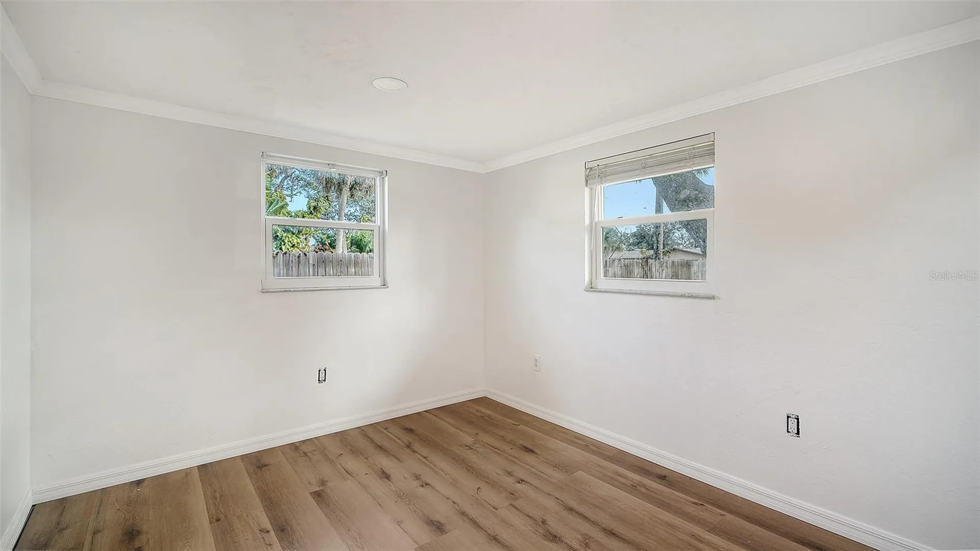 1203 Pineland Avenue Venice FL 34285