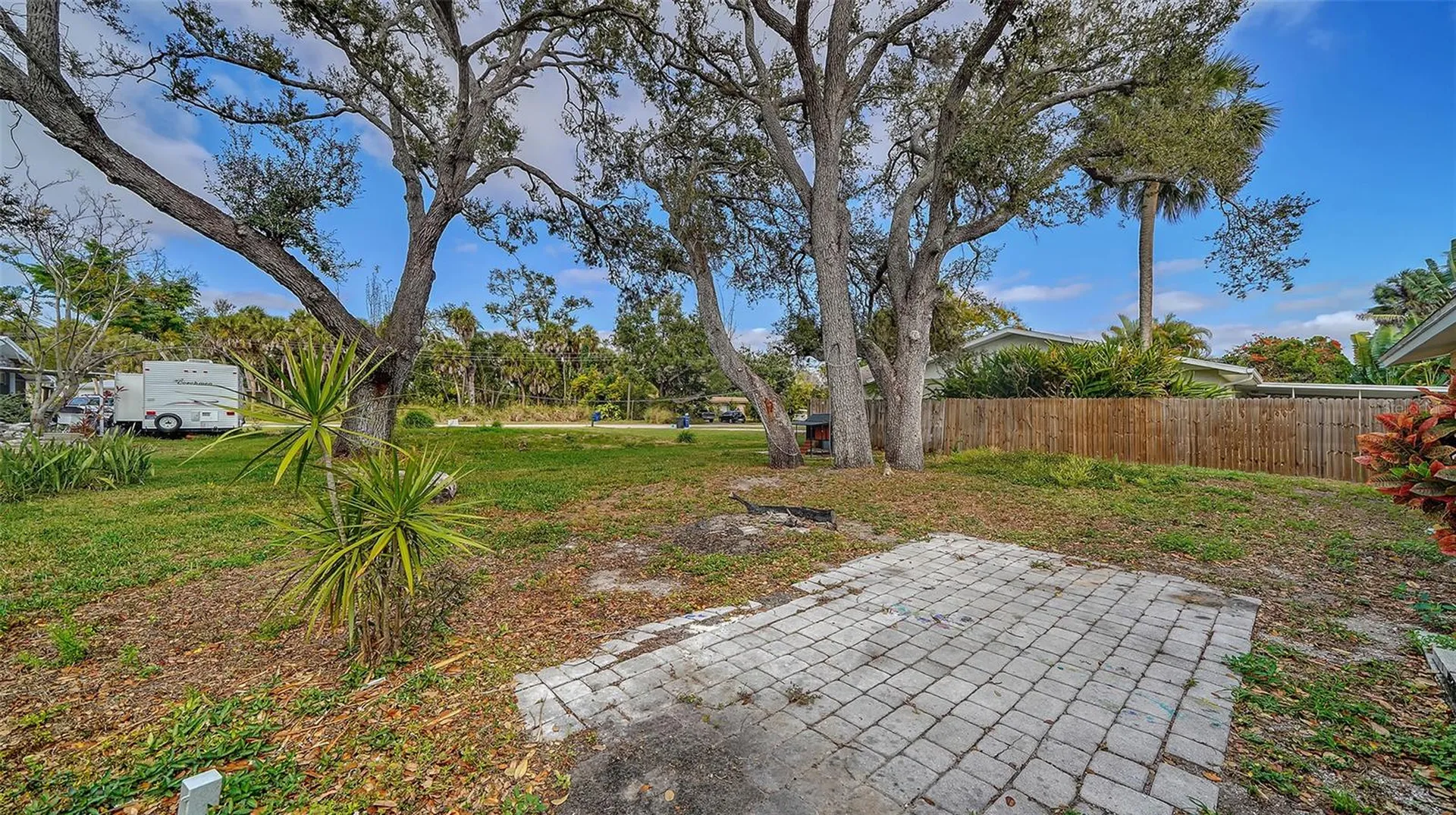 1203 Pineland Avenue Venice FL 34285