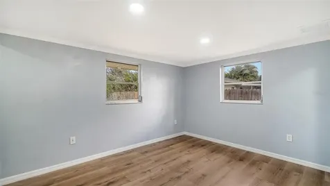 1203 Pineland Avenue Venice FL 34285