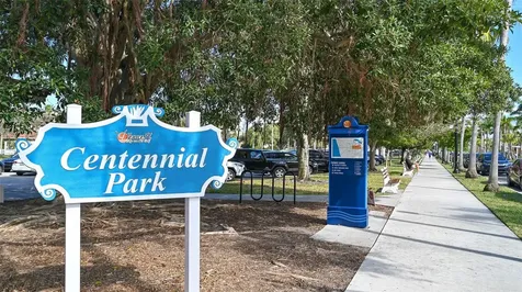 1203 Pineland Avenue Venice FL 34285