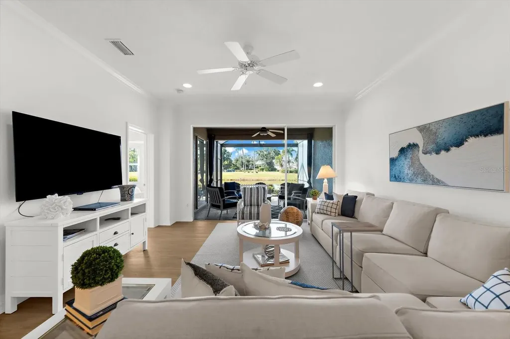 4924 Mahogany Run Avenue Sarasota FL 34241