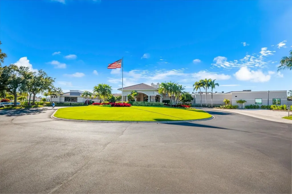 4924 Mahogany Run Avenue Sarasota FL 34241