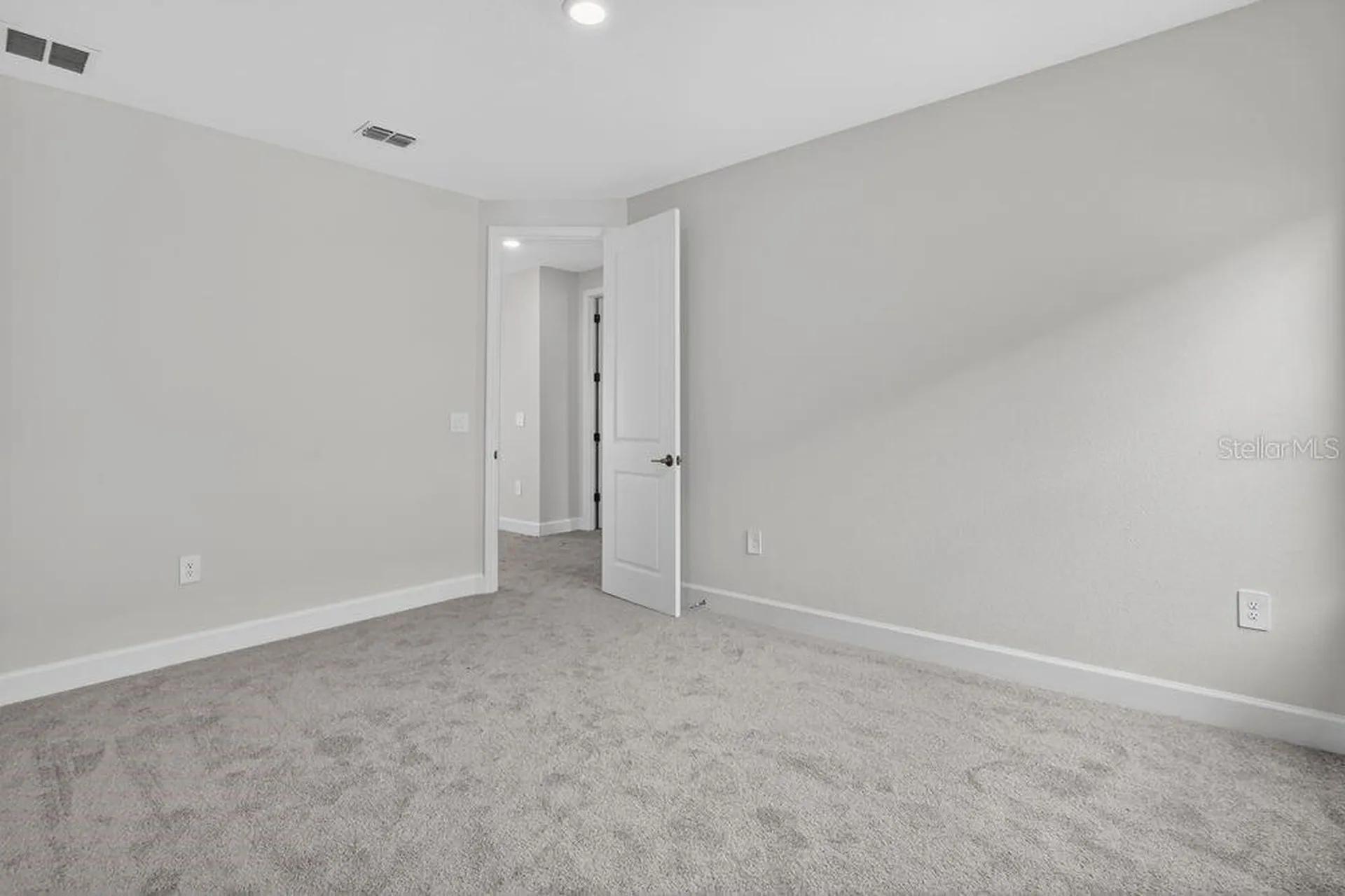 8517 Golden Dawn Court Sarasota FL 34241