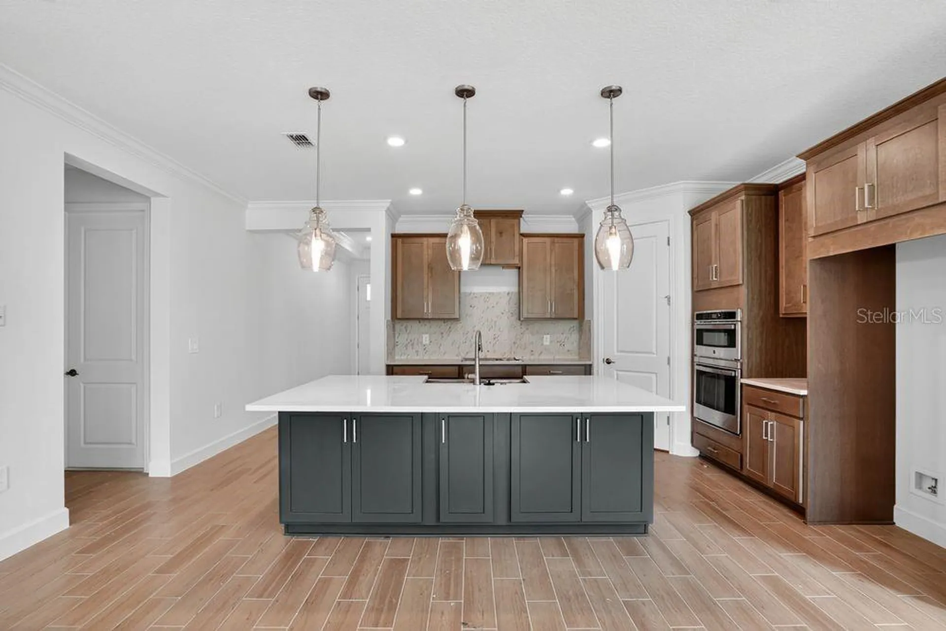 8517 Golden Dawn Court Sarasota FL 34241