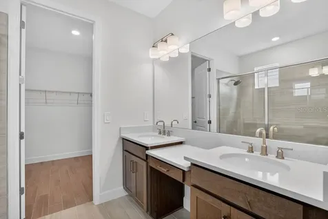 8517 Golden Dawn Court Sarasota FL 34241