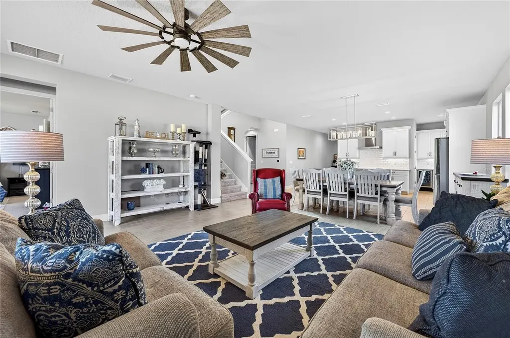 6203 W Fallsgrove Lane Port Orange FL 32128