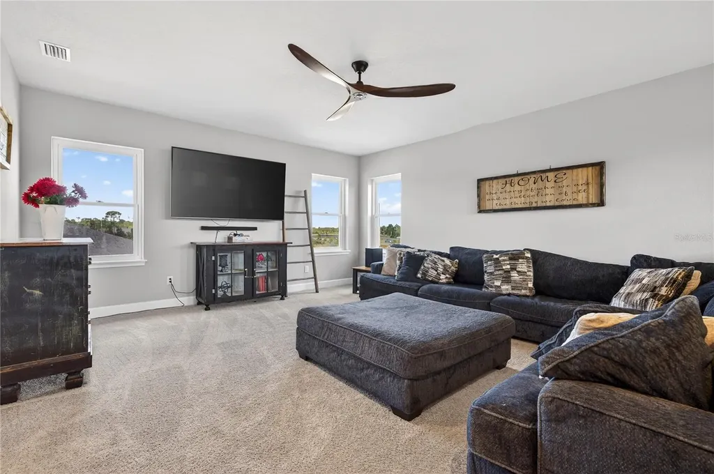 6203 W Fallsgrove Lane Port Orange FL 32128