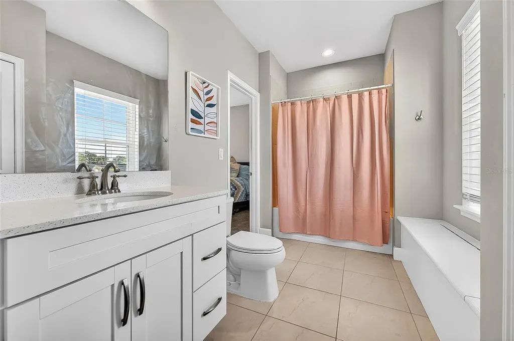 6203 W Fallsgrove Lane Port Orange FL 32128