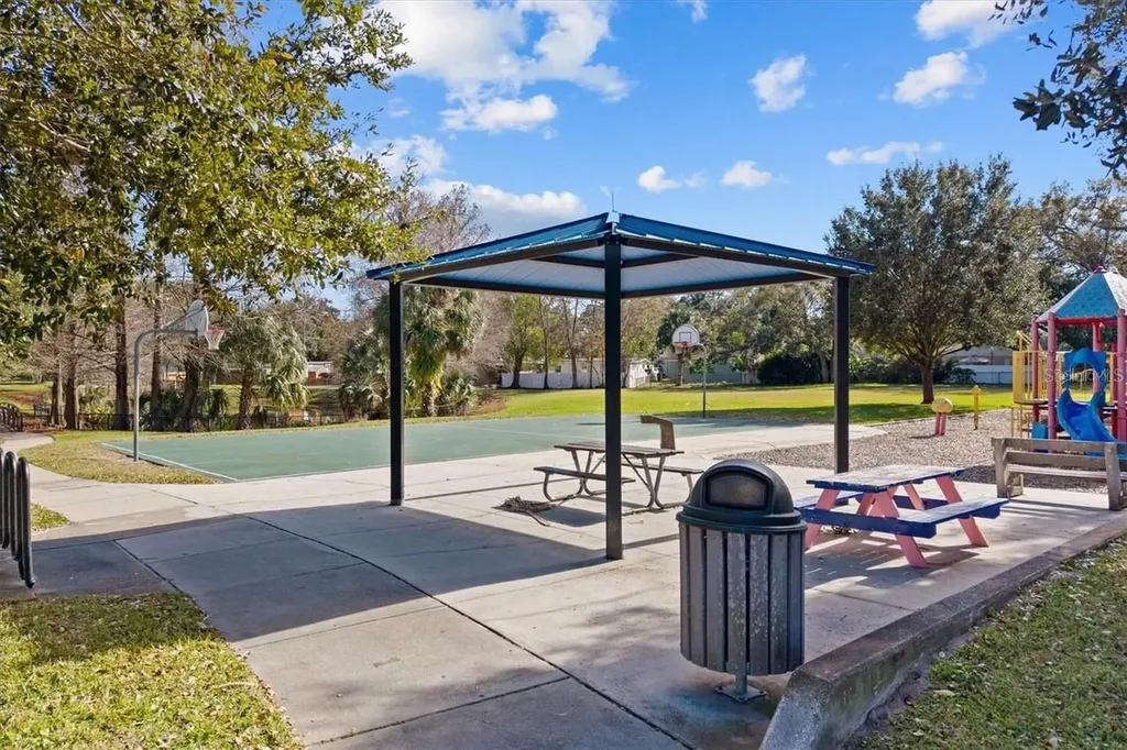 1605 Florinda Drive Orlando FL 32804