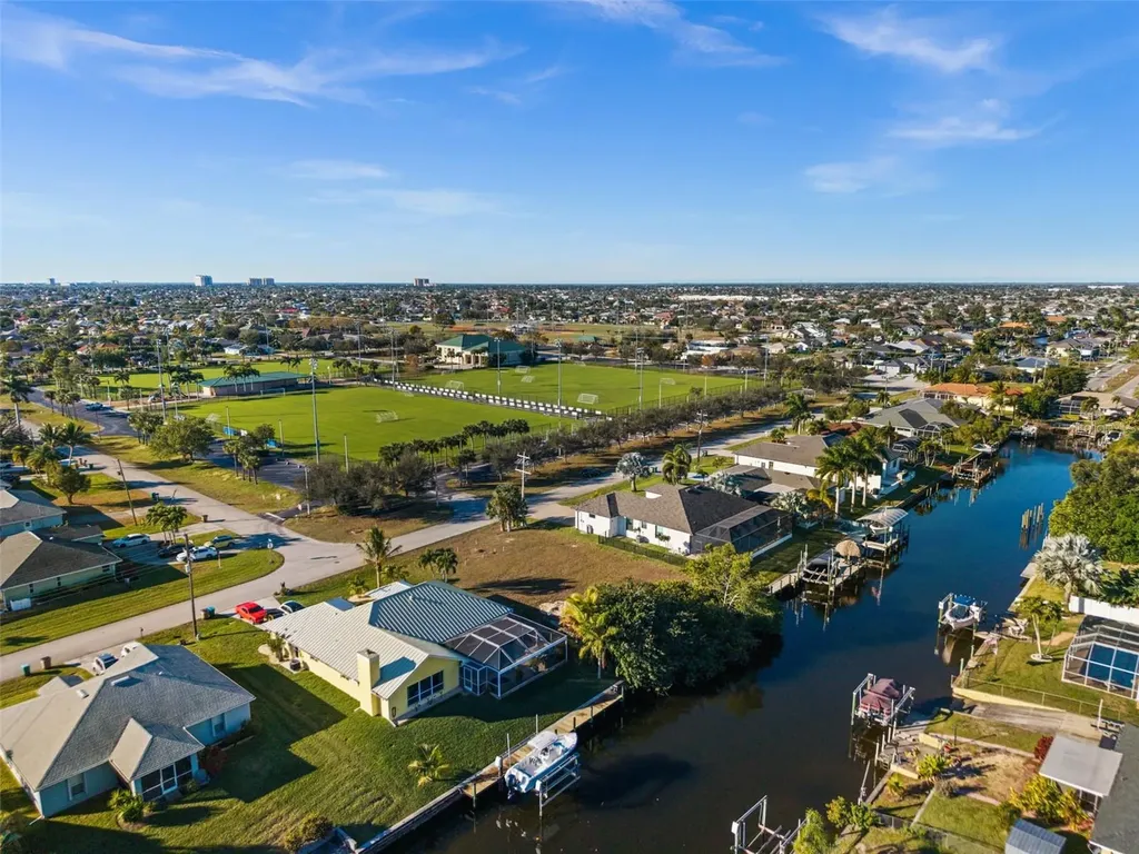 241 SW 40th Street Cape Coral FL 33914