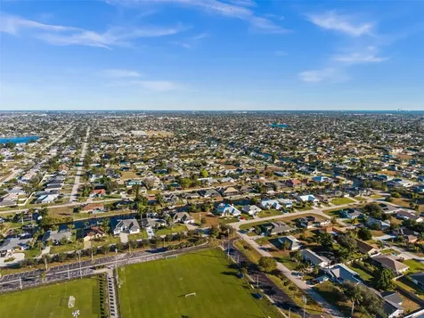 241 SW 40th Street Cape Coral FL 33914