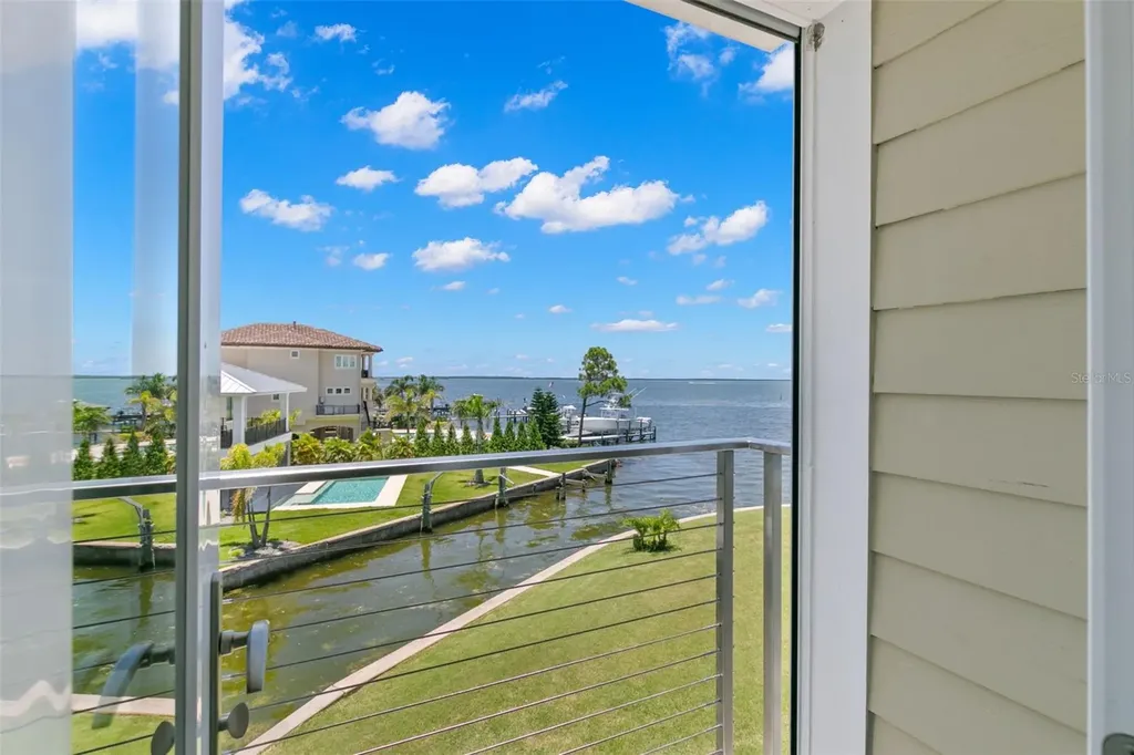 433 S Paula Drive Dunedin FL 34698