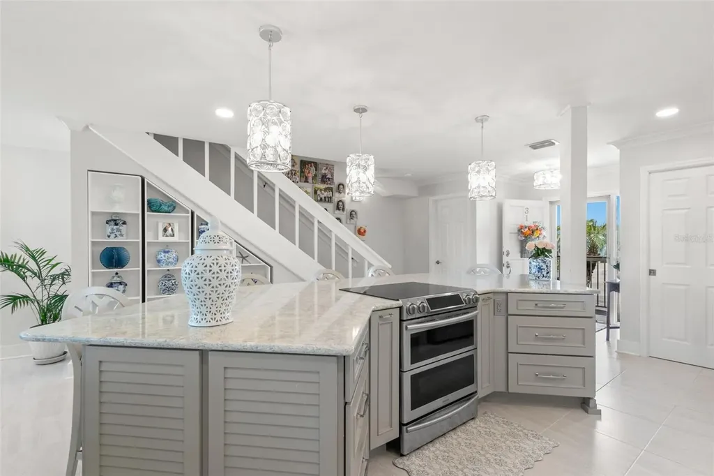 433 S Paula Drive Dunedin FL 34698