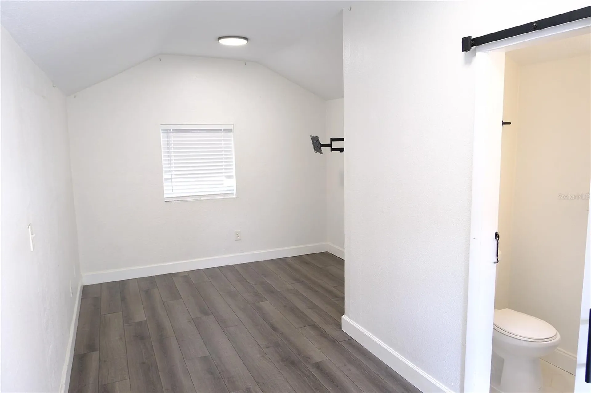 212 W Hiawatha Street Tampa FL 33604