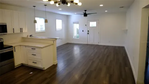 212 W Hiawatha Street Tampa FL 33604