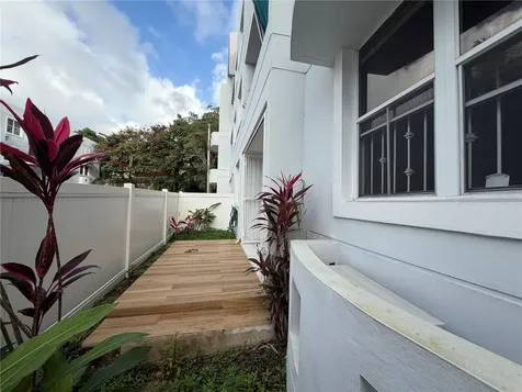 Apt 701 Edif B Cond. Torrimar Town Park Guaynabo PR 00969