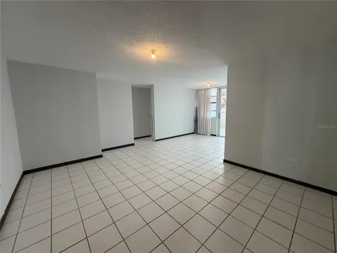 Apt 701 Edif B Cond. Torrimar Town Park Guaynabo PR 00969