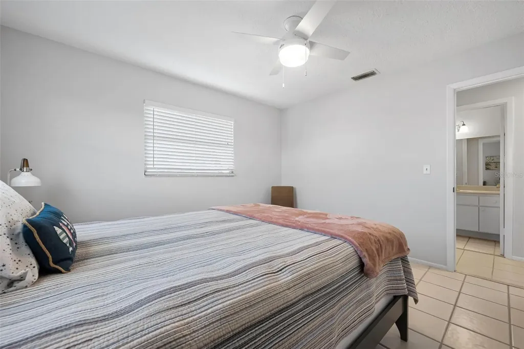 7303 9th Avenue W Bradenton FL 34209