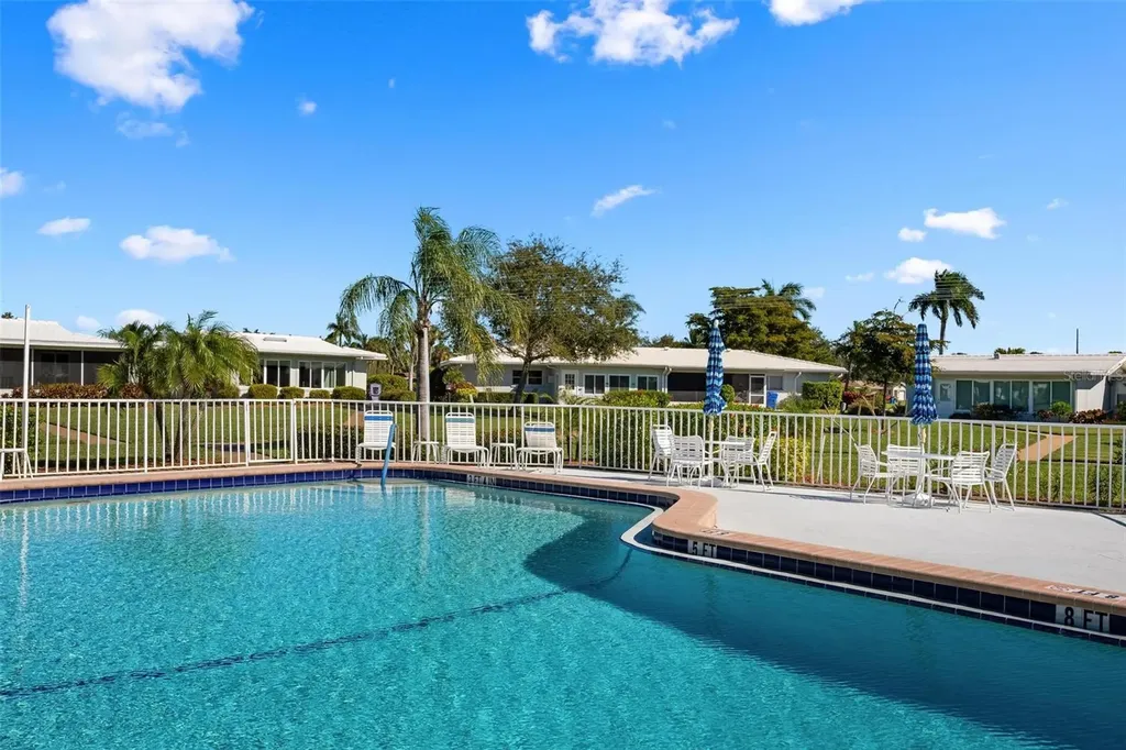 7303 9th Avenue W Bradenton FL 34209