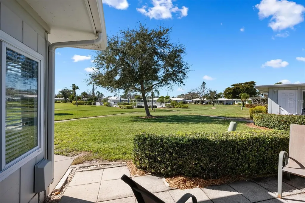 7303 9th Avenue W Bradenton FL 34209