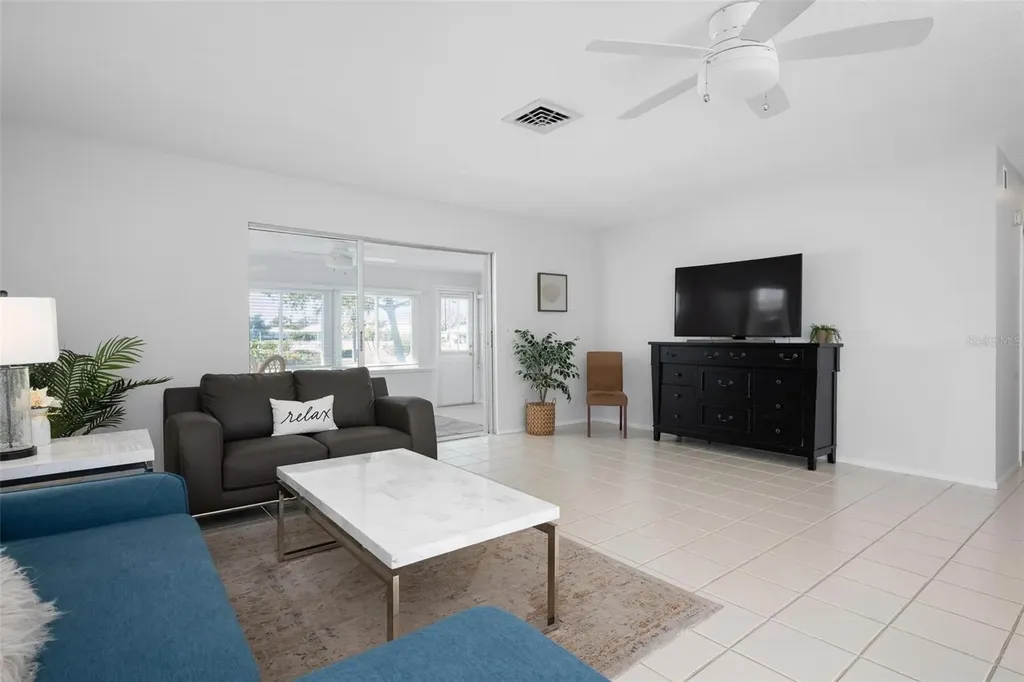 7303 9th Avenue W Bradenton FL 34209