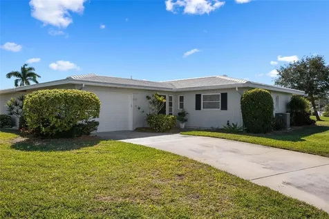 7303 9TH Avenue W Bradenton FL 34209