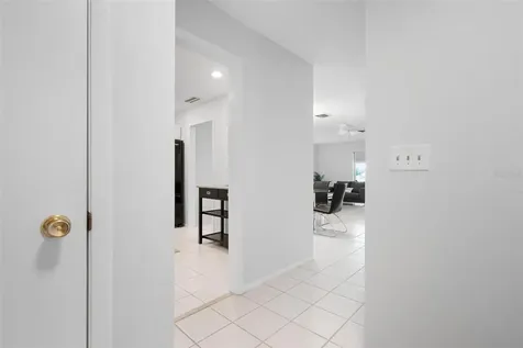 7303 9TH Avenue W Bradenton FL 34209