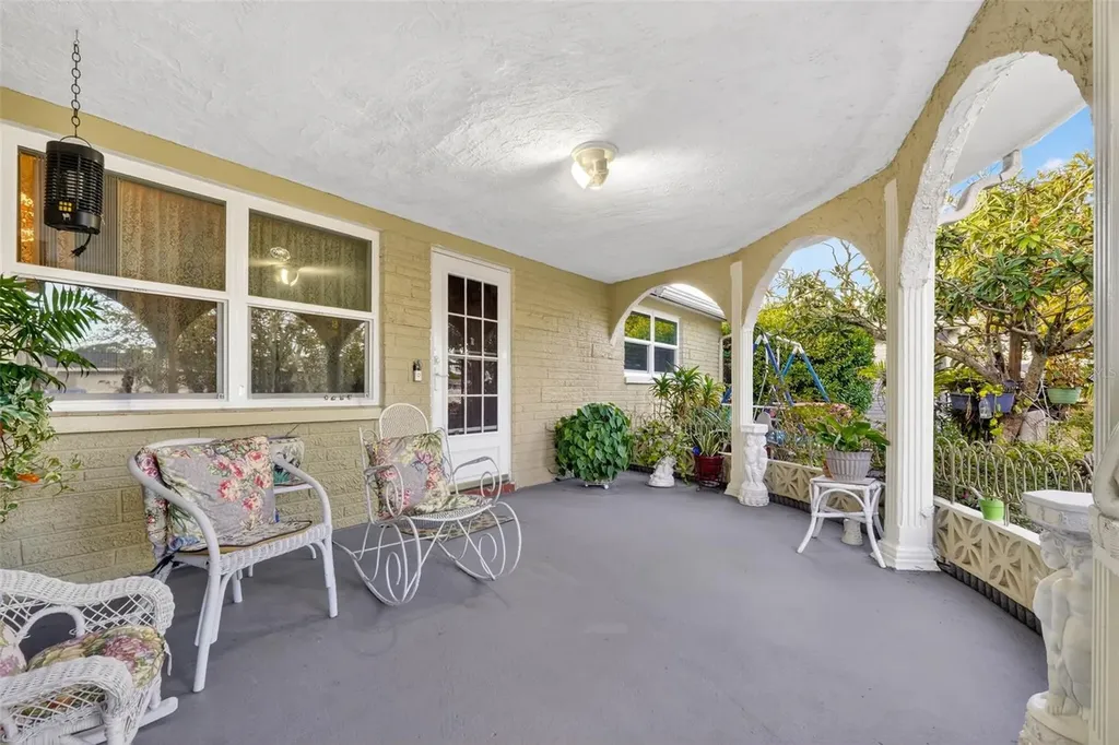 2615 Almond Drive Holiday FL 34691