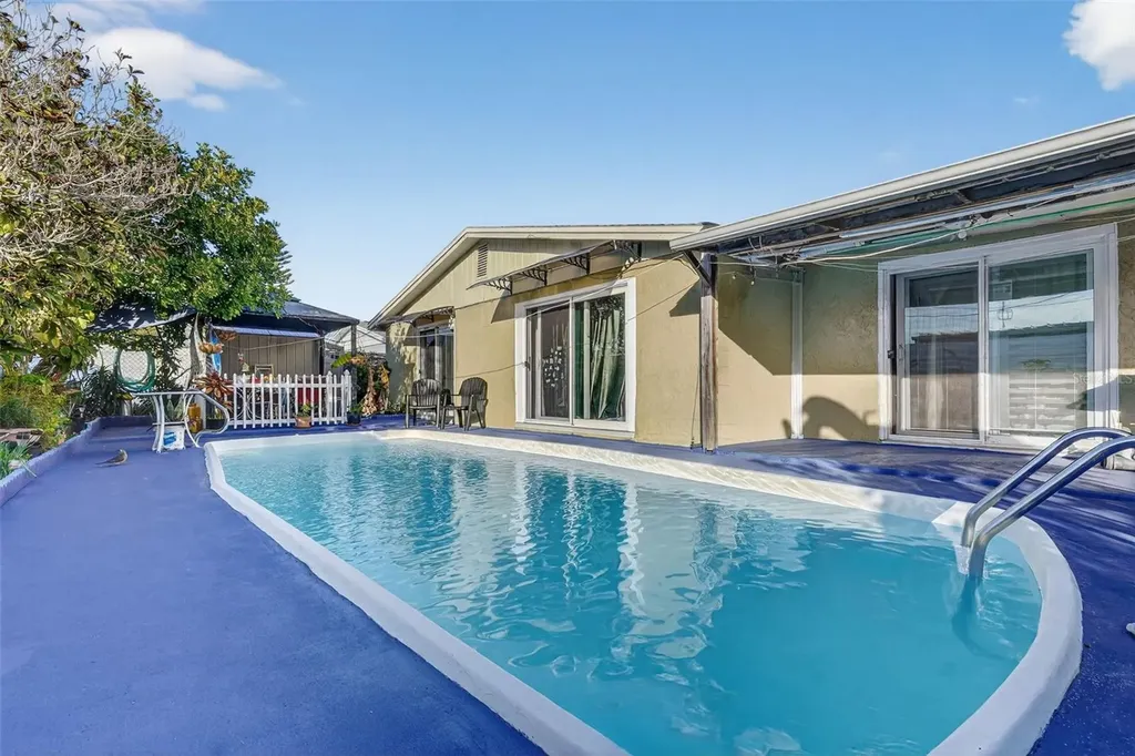 2615 Almond Drive Holiday FL 34691