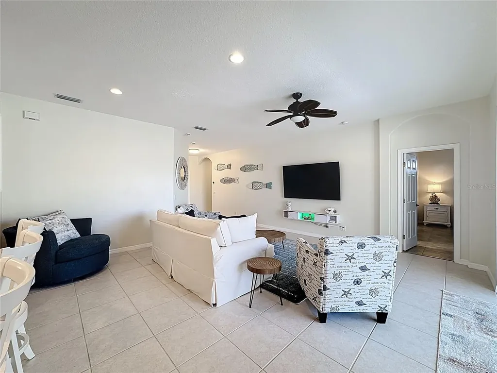 5376 Levi Lane Sarasota FL 34233