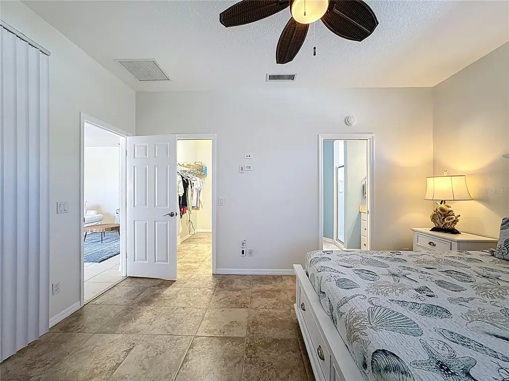 5376 Levi Lane Sarasota FL 34233