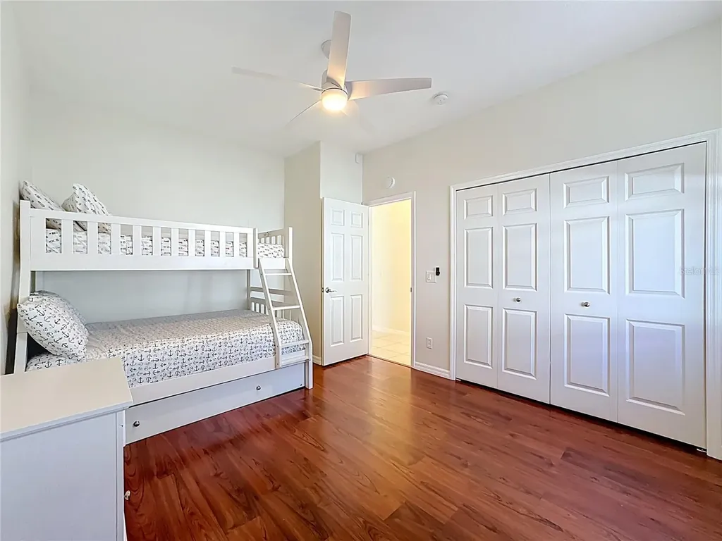 5376 Levi Lane Sarasota FL 34233